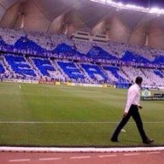♡ هلُآلُيَہ عٍآشُقہہ لُزعٍيَمہآ