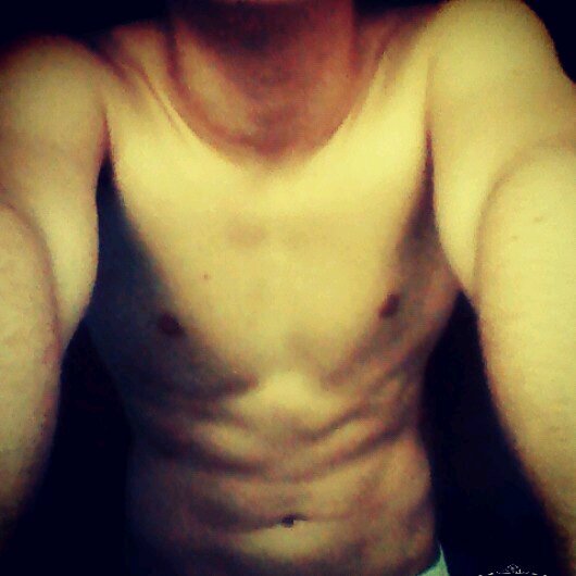 Derrochando flow desde hace unos muchos años○●|●○ El swag corre por mis venas□■|■□ Sigueme siquieres, si no que te jodan▪■■●●•♥