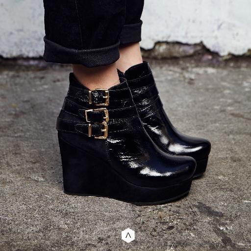 Finest Handmade Shoes for Girls | Manufactured in Chile | MMXII