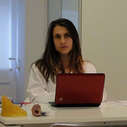 Graduada en Nutrición y Dietética por la Universidad Alfonso X El Sabio. Master en Nutrición y Metabolismo por la Universidad de Navarra.