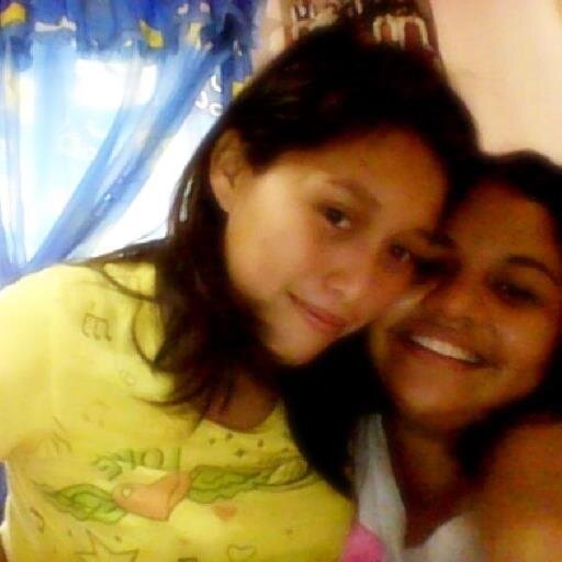 te presumo porque eres para mi un gran tesoro 
y quiero estar junto a ti de cualquier modo ...*u*