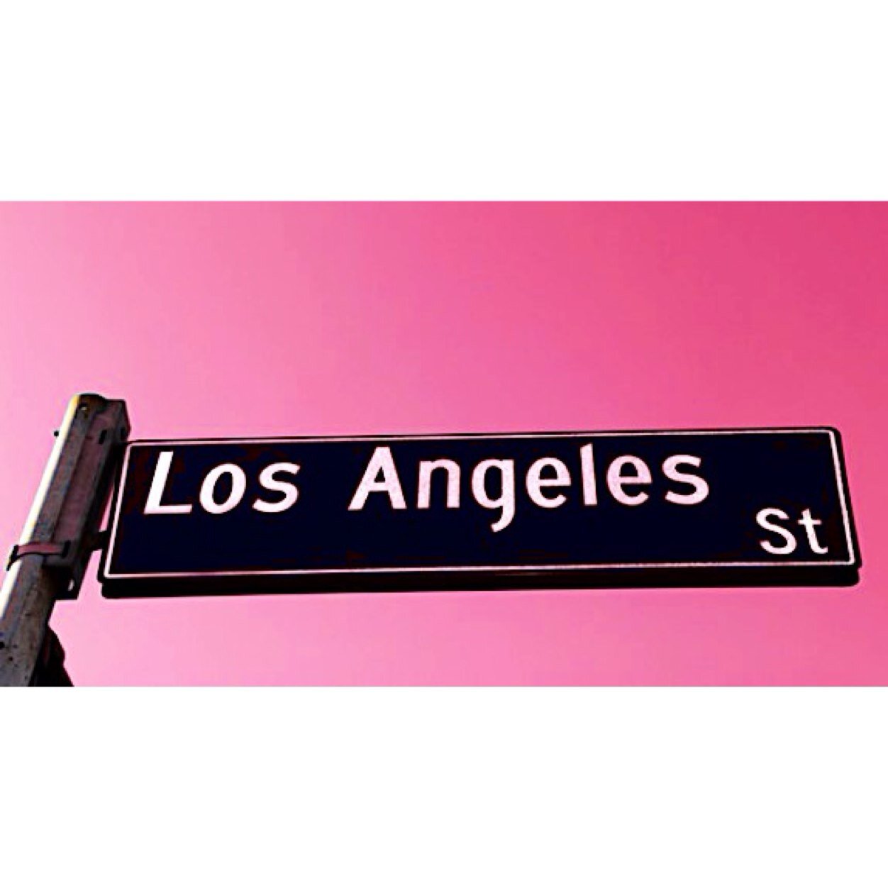 SheDrivesLA's profile picture. Confessions of an Uber/Lyft/Sidecar female driver in Los Angeles.