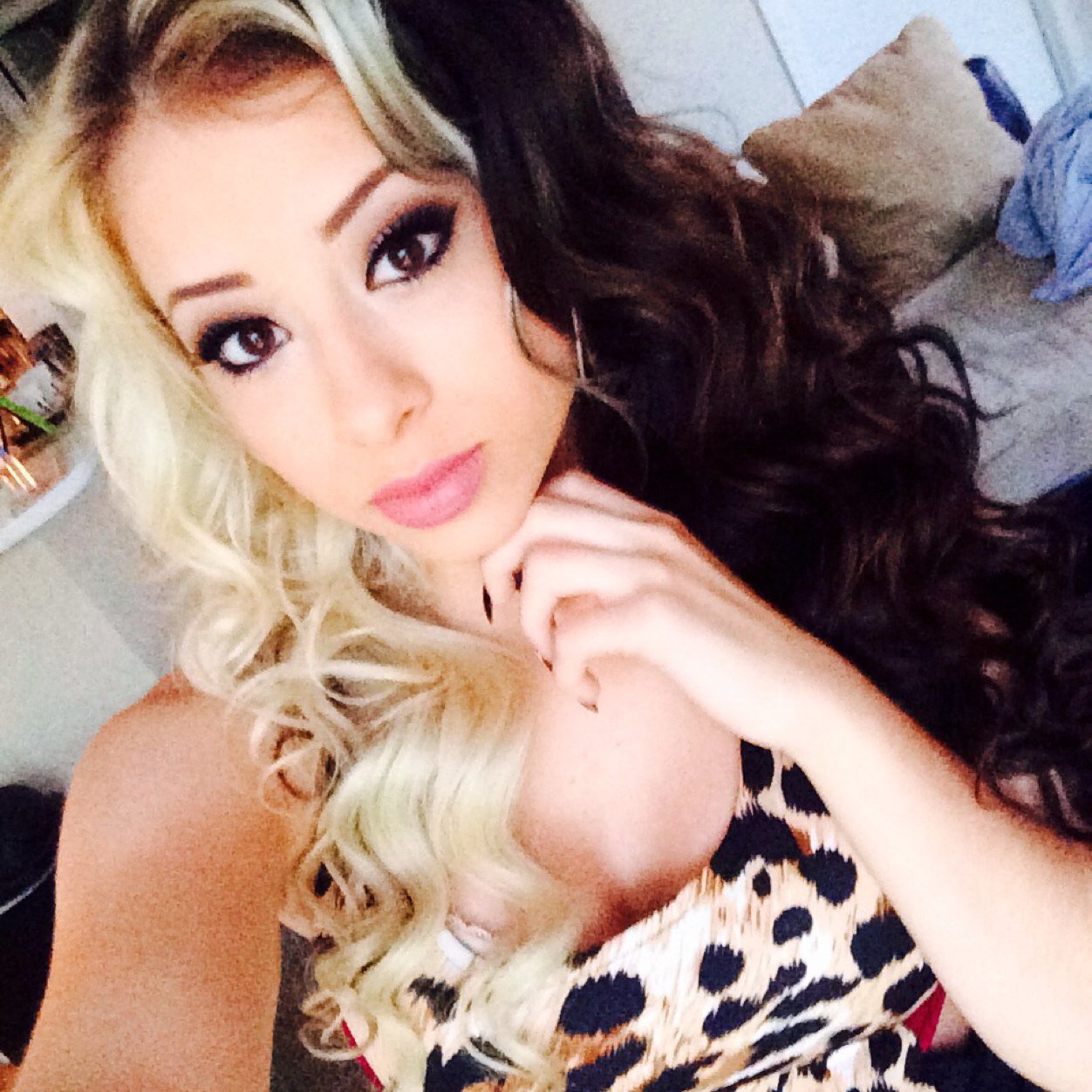 follow on Instagram! @jamiearana  #stickypromo