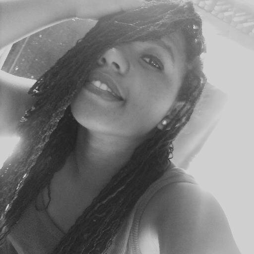 siga-me pf http://t.co/gYQ3Ax5yRy já agradeço