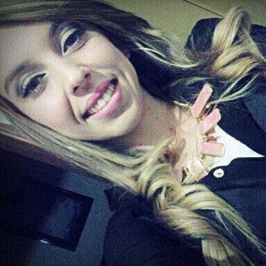 21anos, Geminiana . Instagram - thaatzlima (; #followme #sdv *-*