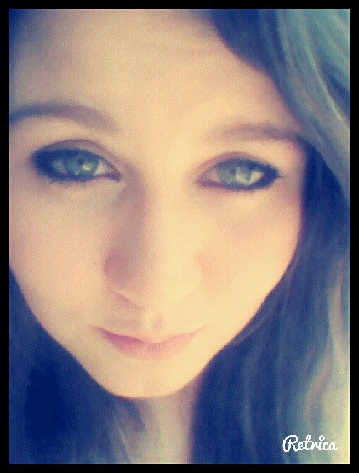 Gameuse passioné de truc qui ne servent à rien,#Tribute #PotterHead #FairyTail.chanteuse à temps perdu