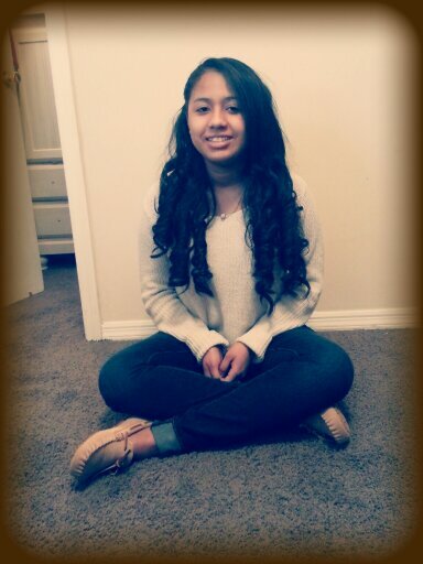 I'm shy at first. But I do the stupidest random shit when I get comfortable with someone. /.\