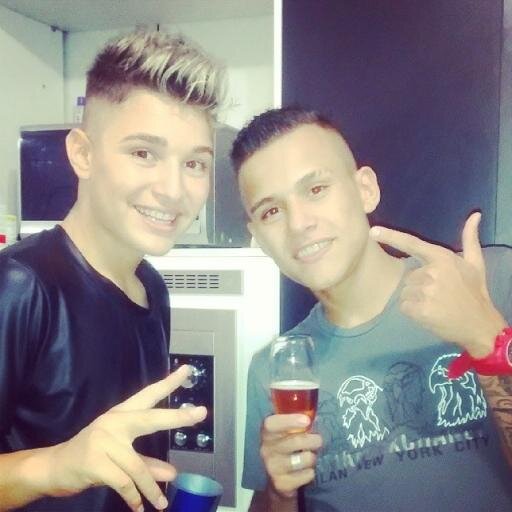 Beija ou não beija (8)