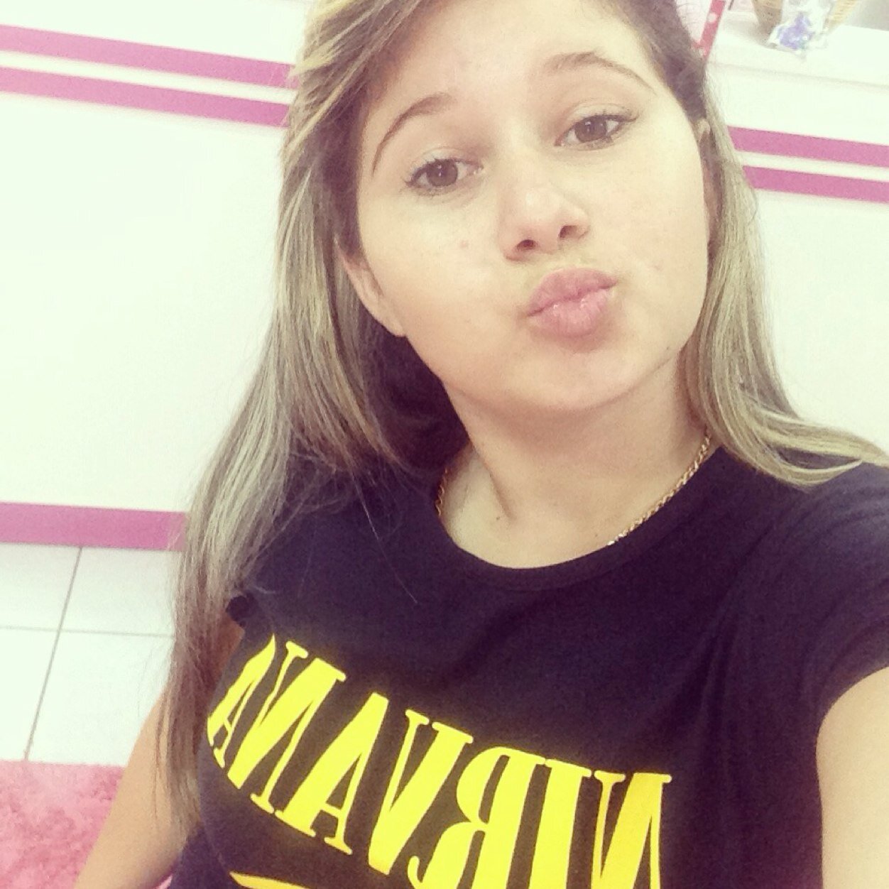 Somos feito lua, cheios de fases.