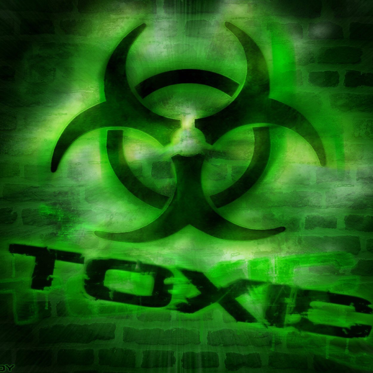 I was born and raised in Canada moved to Mississippi when i was 10 im 14 now Xbox gamertag ToxicCharger468