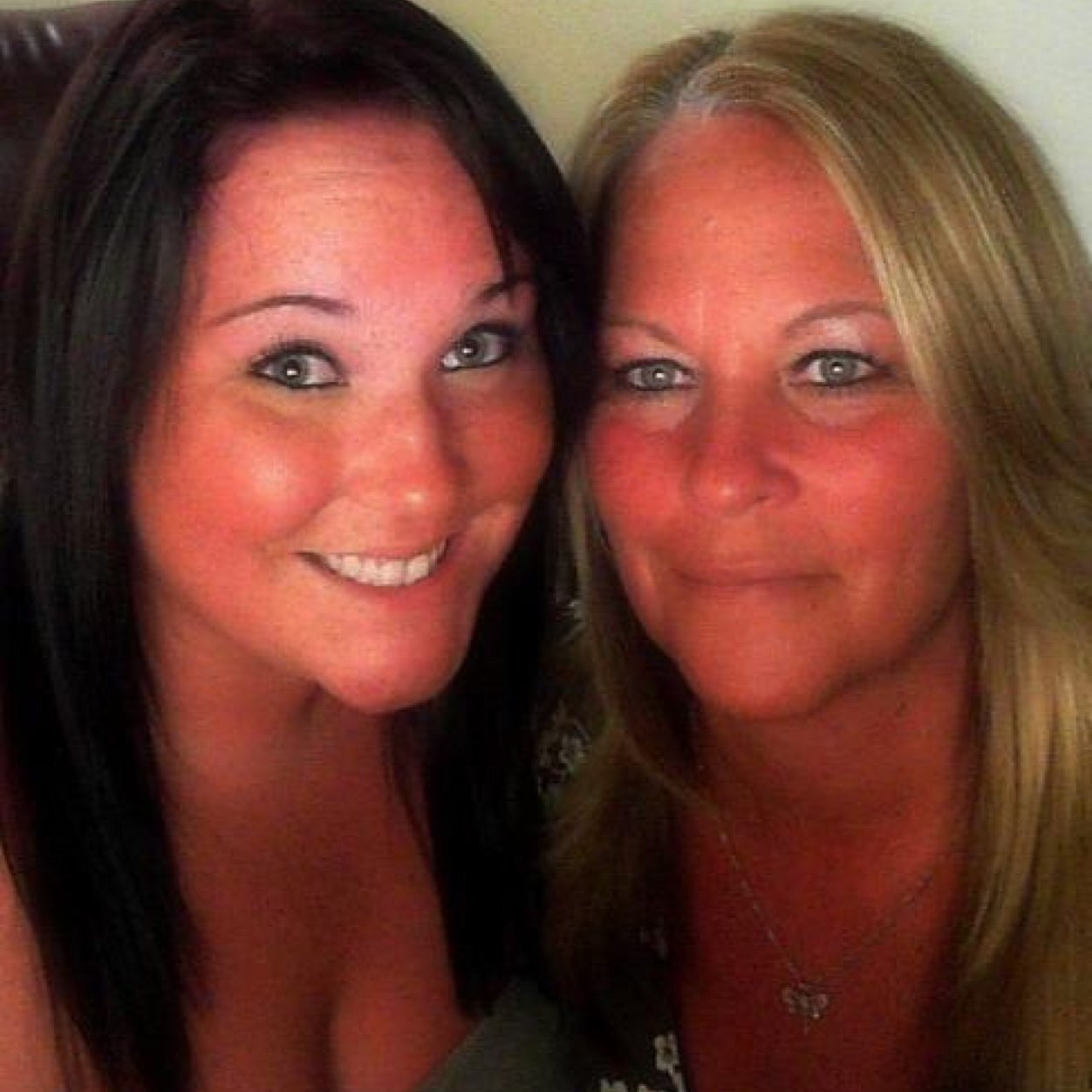 marla859's profile picture. Happily Married ☺️