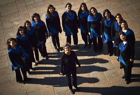 Coral Femenina Viña del Mar. Coro Profesional independiente. Por completo amor a nuestro arte.