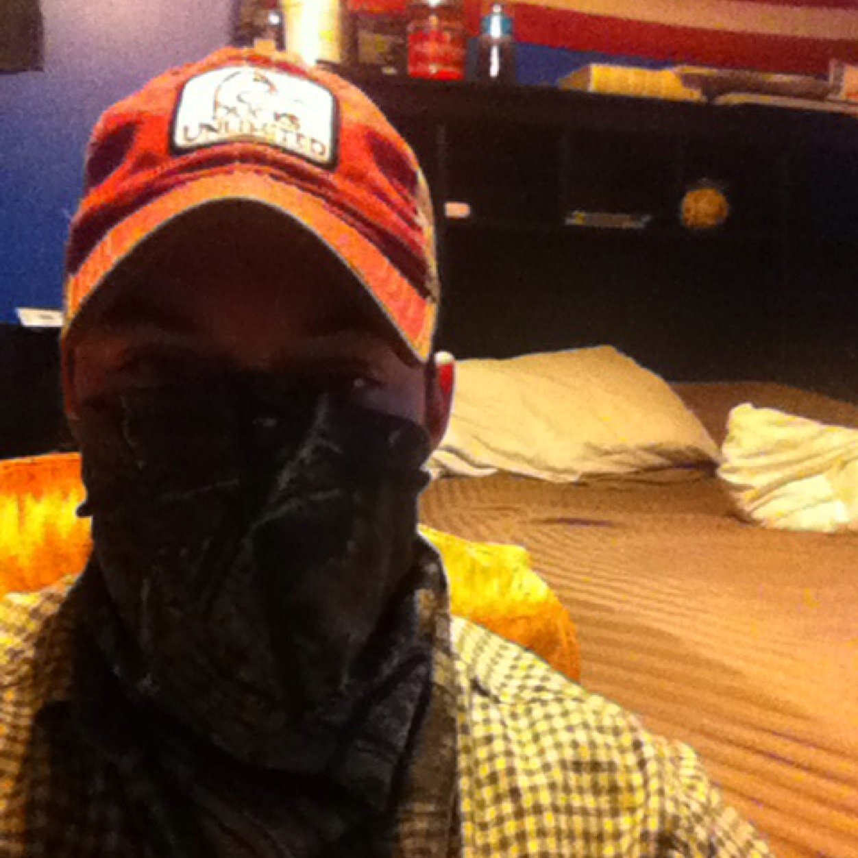 Hardcore waterfowl hunter #linelife http://t.co/pesaJYWFP1 Psalms 27:1