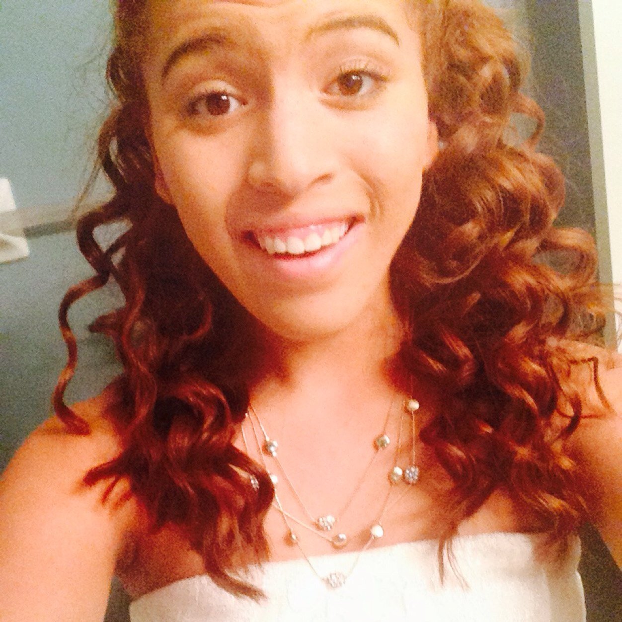 http://t.co/gJO0JLnD7w
Married to Madison Mcknight