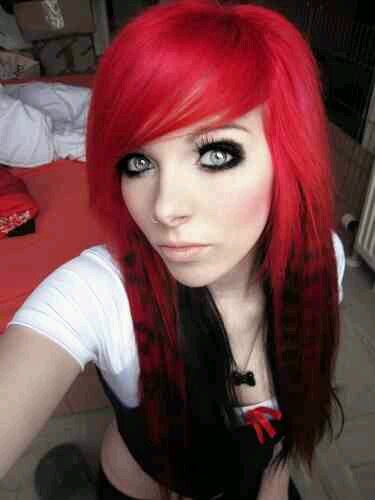 hey. the only things you need to know is that I'm shy and that I love heavy metal music. wanna know more follow me and message me!      also rp