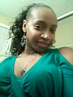 rwimble1975's profile picture. Married to Eric Wimbley.