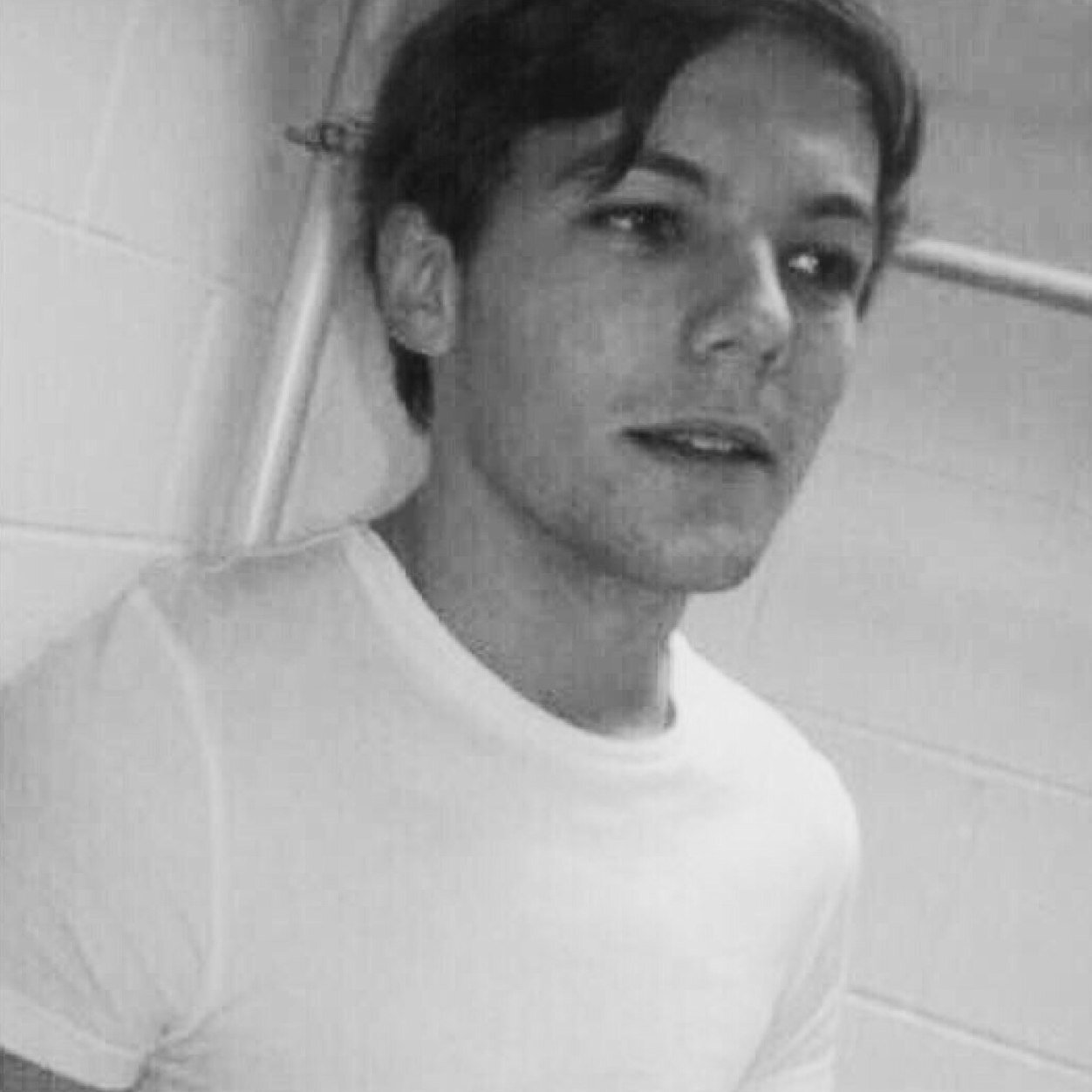 @louishes