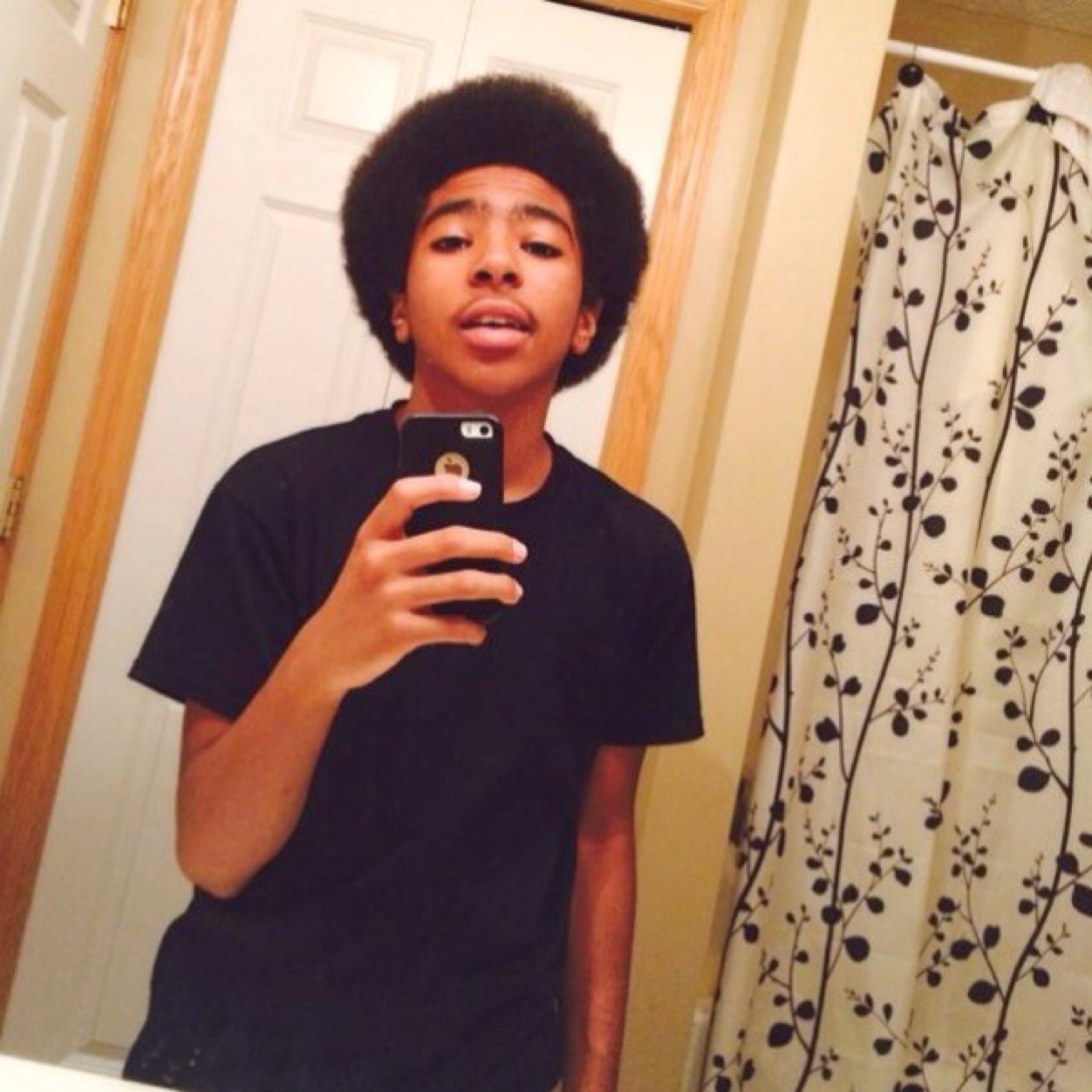 King Evan follow me bitch