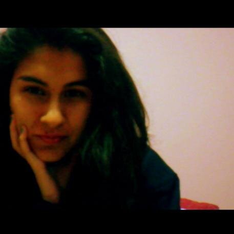 nuev0_aire's profile picture. 18 años; estudiante de Letras; Dicen que lo último que se pierde es la esperanza.