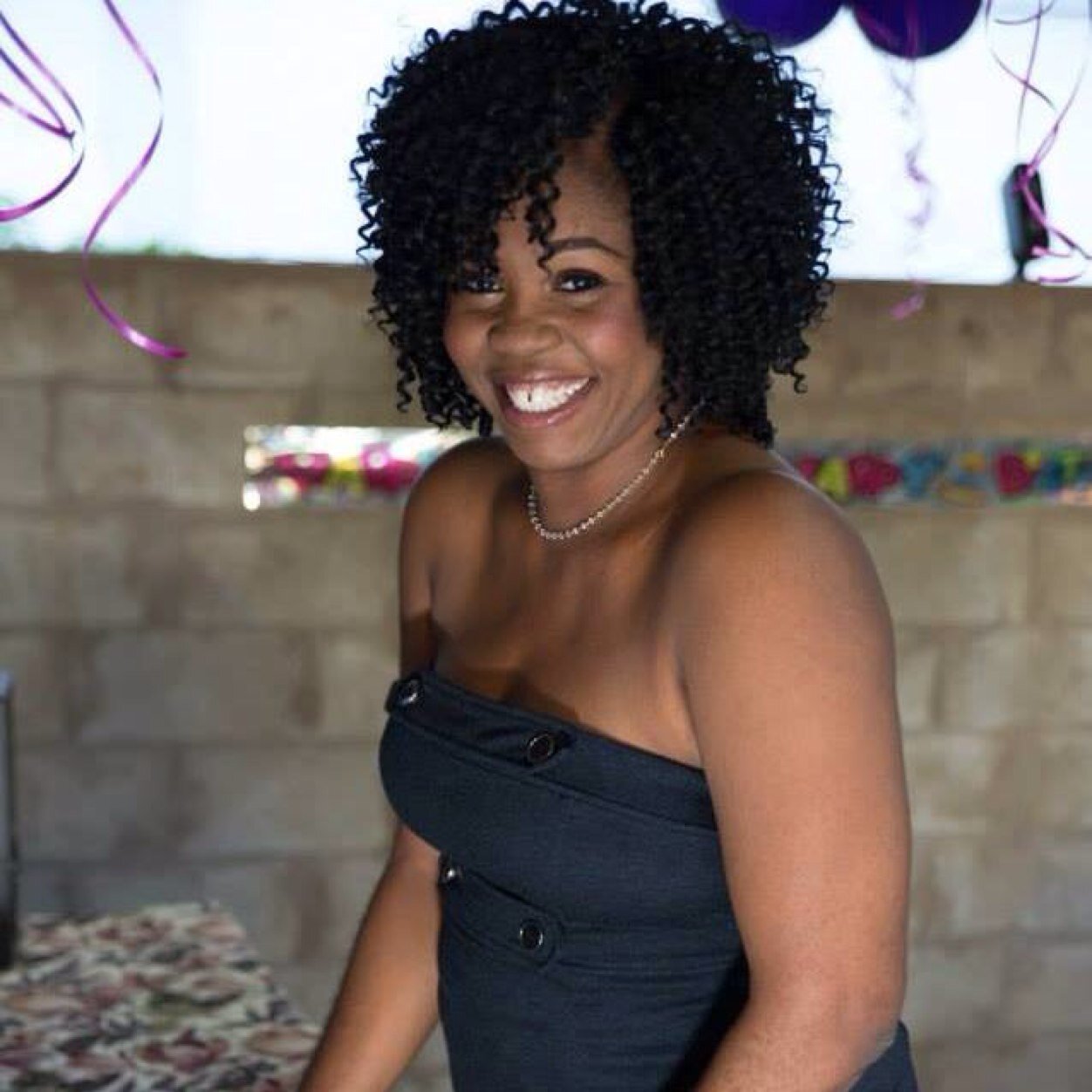 Shuntelle1311's profile picture. Mother, Entrepreneur and Marketing aficionado.