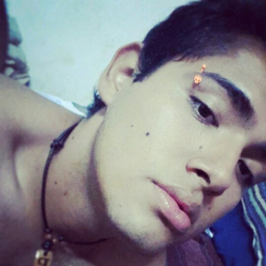 tengo 17 años y soy little monsters