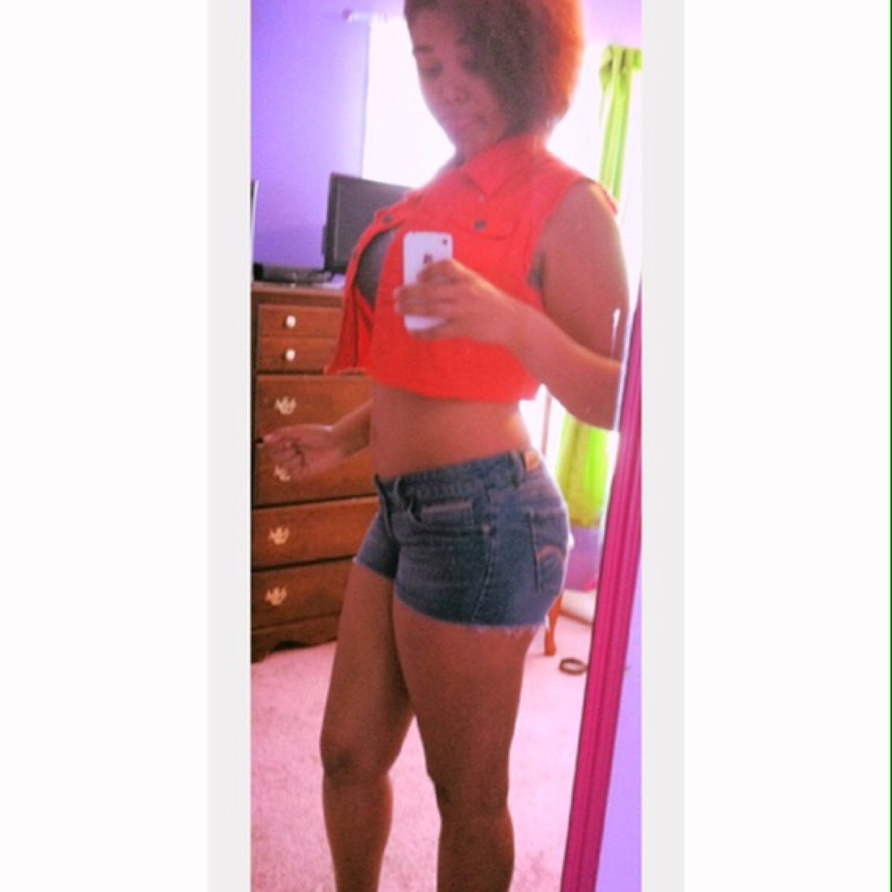 1k 2k 3k 4k s4s Go Follow My Vine @Babylon_Bhuu And My IG @LadyHustler__ Thats (2) Underscores ; No More Bio Needed