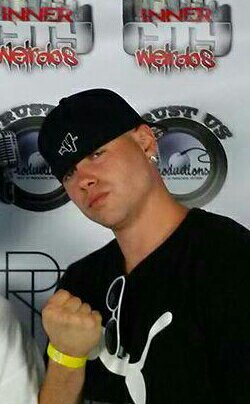 J.Storm up & coming hip-hop artist from Philly. Trust Us Productions. C4 Entertainment. BeERnuTz. Umbrella Corp. StrEetAdVoCaTeS