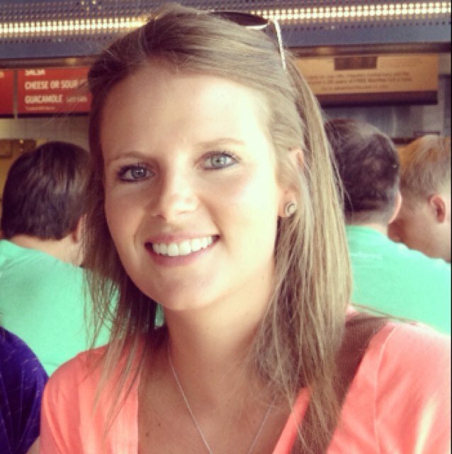 CamWTen's profile picture. Mom to Dottie ❤️