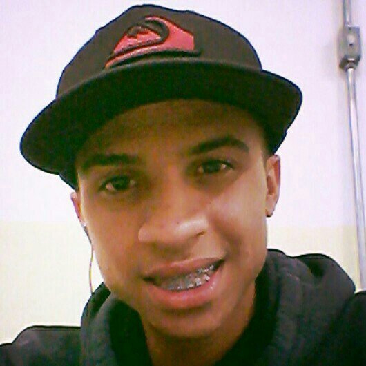 Não costumo desistir fácil, mas já estou cansado de muitas coisas.