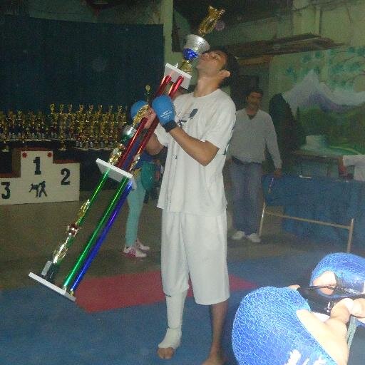 Estudiante de Abogacia en la UNLP ,Karateca , Thai boxer e hincha del mejor Gelp♥