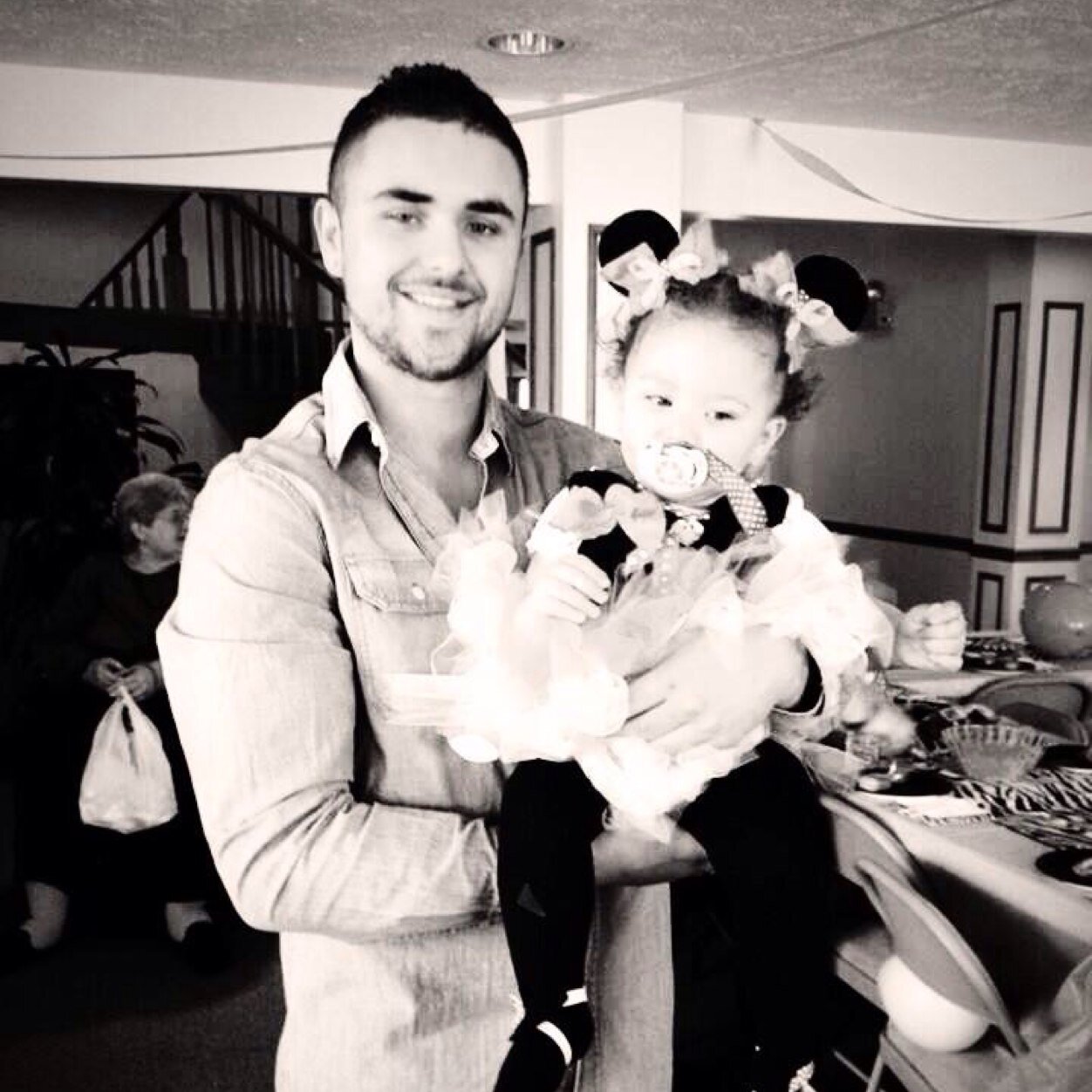 cliffkay39's profile picture. Live for the days to put a smile on my lil babys face