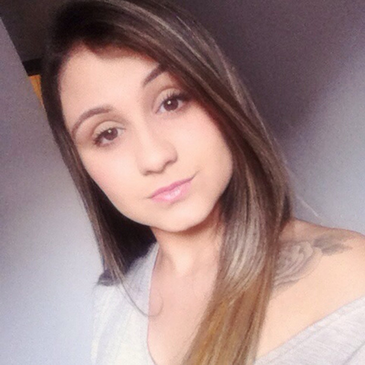 beaolv__'s profile picture. There's a countdown waiting for me to erupt...