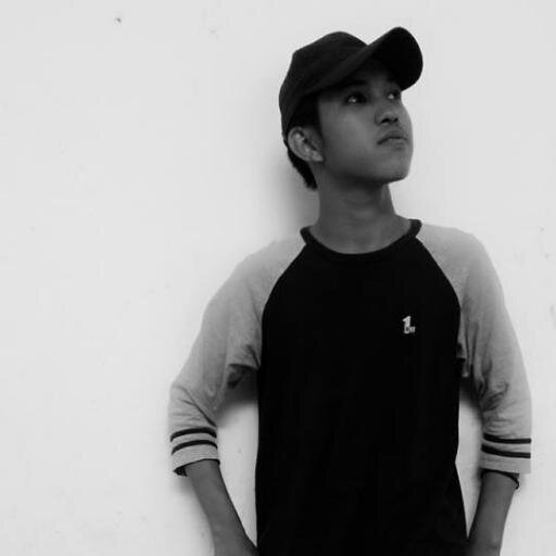 _ChinChan__'s profile picture. muhd afiq 18 JDT  
I'M single
mention follow back :)