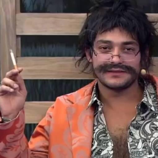 EEEEEEHHHH MAAAAAISSSS OU MEEEENOSSS MAIIISSS OU MEEENOSSS Contato para anúncio e/ou publicidade: poderosodotwitter@outlook.com (e-mail)