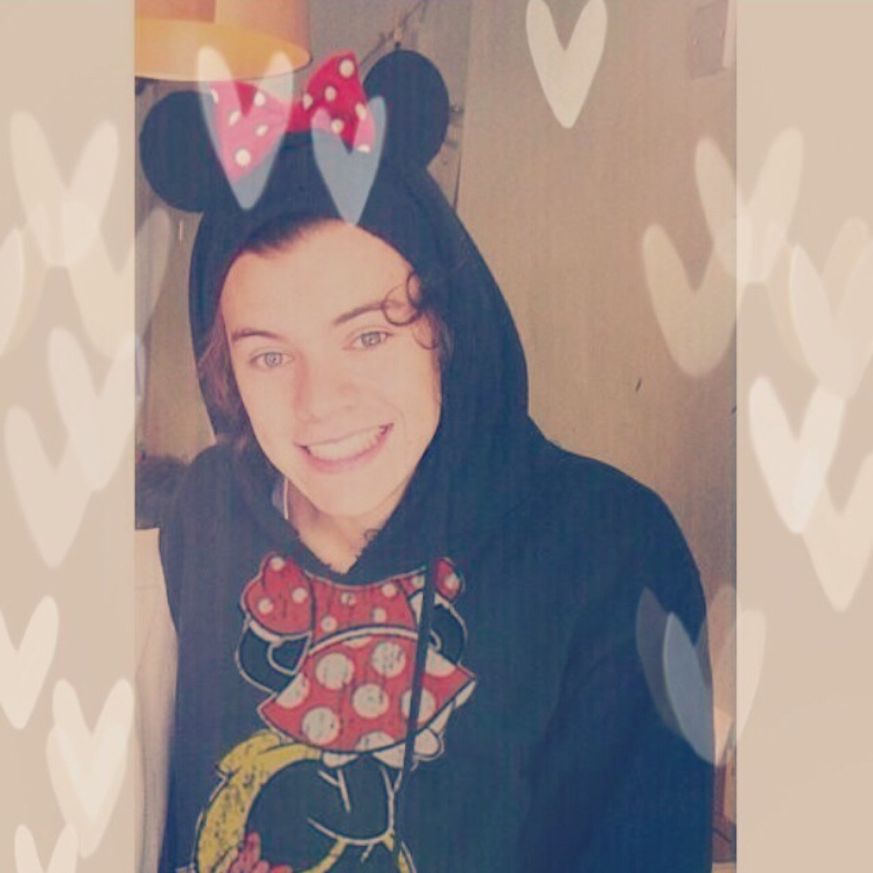 legal and ready to ride harry's pringle oops 18+ TWEETS WE APOLOGIZE IN ADVANCE ✨Aden, Eleanor and Tiffany✨