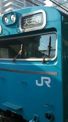 鉄道と落語を趣味とする事務員/普段は別の乗り物を乗り回すことに勤しむ翁/選挙を肴に一杯ひっかけちゃう泉佐野市民