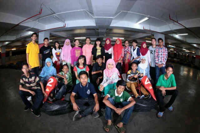 Bismillahirrahmanirrahim. Sukses dunia akhirat bareng-bareng! AAMIIN! O:)