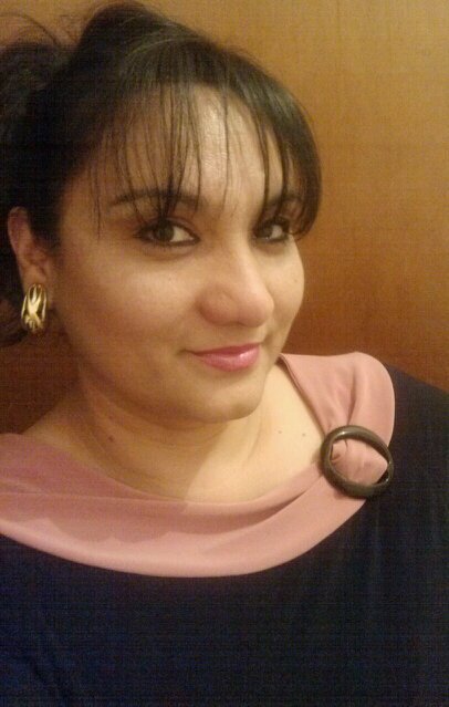 FELIZ Y SIEMPRE RODEADA DE BENDICIONES.