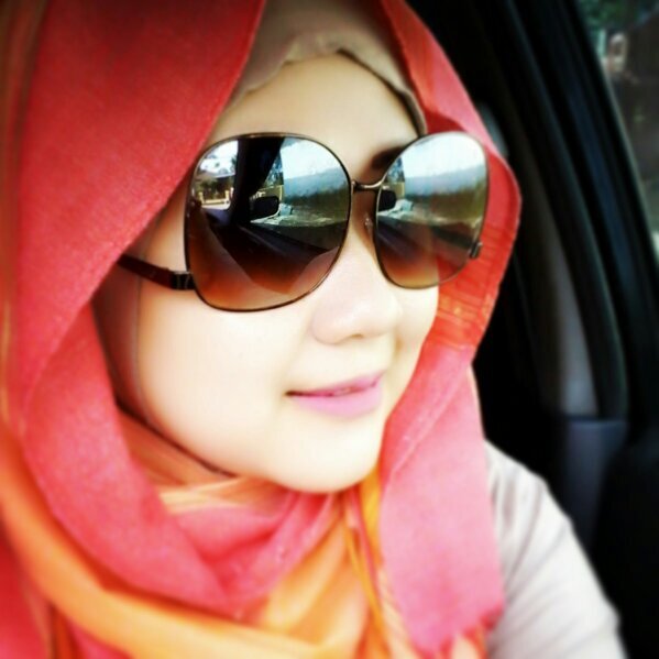 Old twitter @FiniRoseFirdaus isn't active .. Love Jibran Fyo Firdaus and Zivanna Fyo Firdaus | mrs. Oky Firdaus