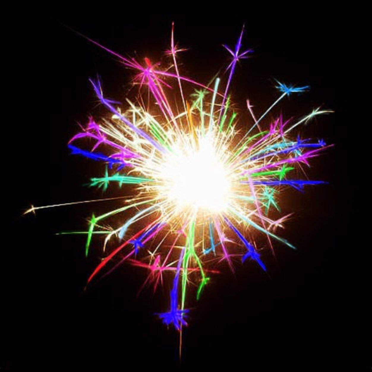 2dueces22's profile picture. Everybody want happiness. Nobody wants pain. But you can't have a rainbow without a little rain.