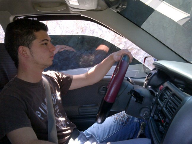 Estudiante de Informatica UNAH 2008, Super Relax Para todo, mis sueños son enormes y mis ganas de cumplirlos mas todavia. *.*               Forzaa Juve