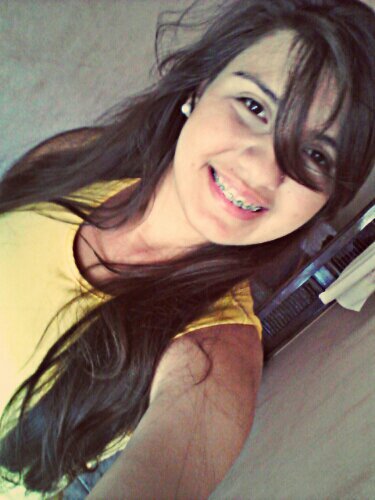 Porque metade de mim é amor, e a outra metade...também