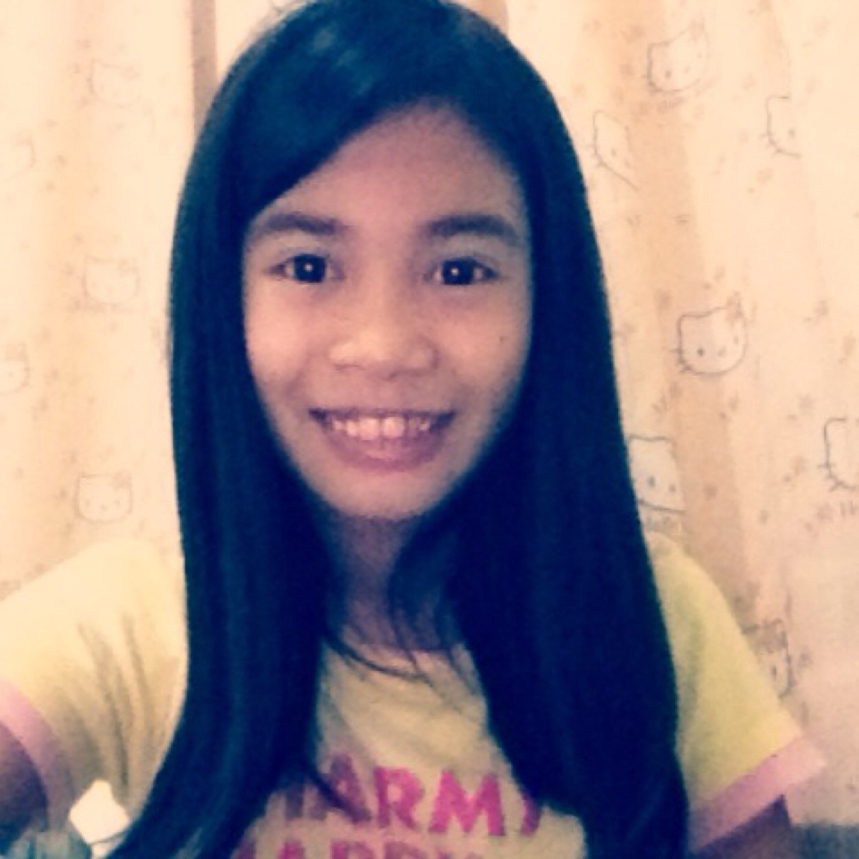 Hi Please Follow @Mizuhkih_Sante For A Instant Follow Back,,
thank U,,,