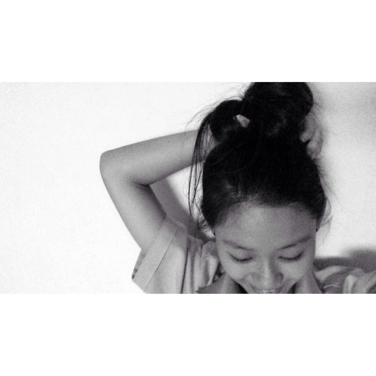 limlixinlynette's profile picture. 영원한 건 절대 없어 || The most important thing is to be yourself. - CL