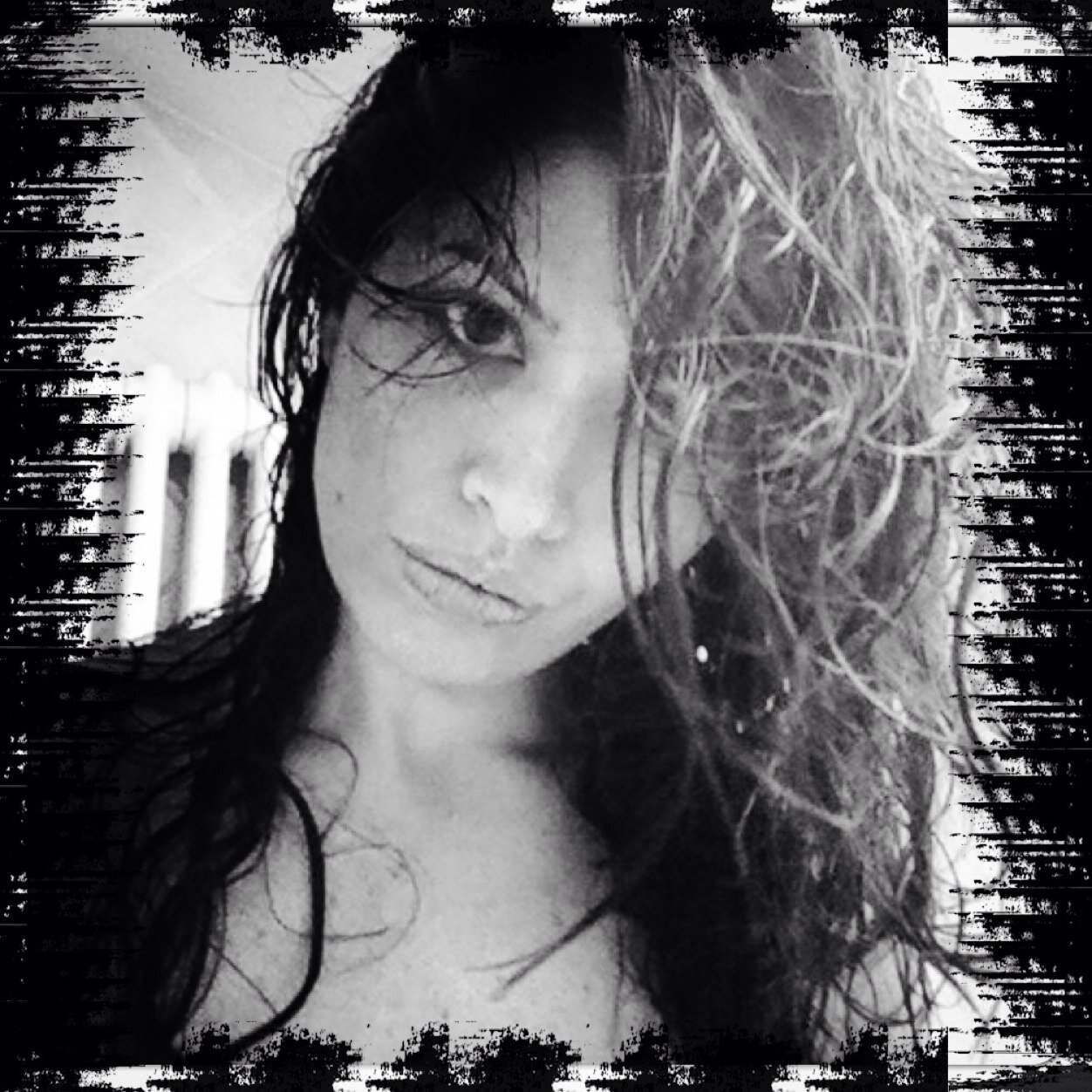 Ally1608's profile picture. Seguitemi anche su Instagram allyfoundlove ♡ fb: ale.trovato16