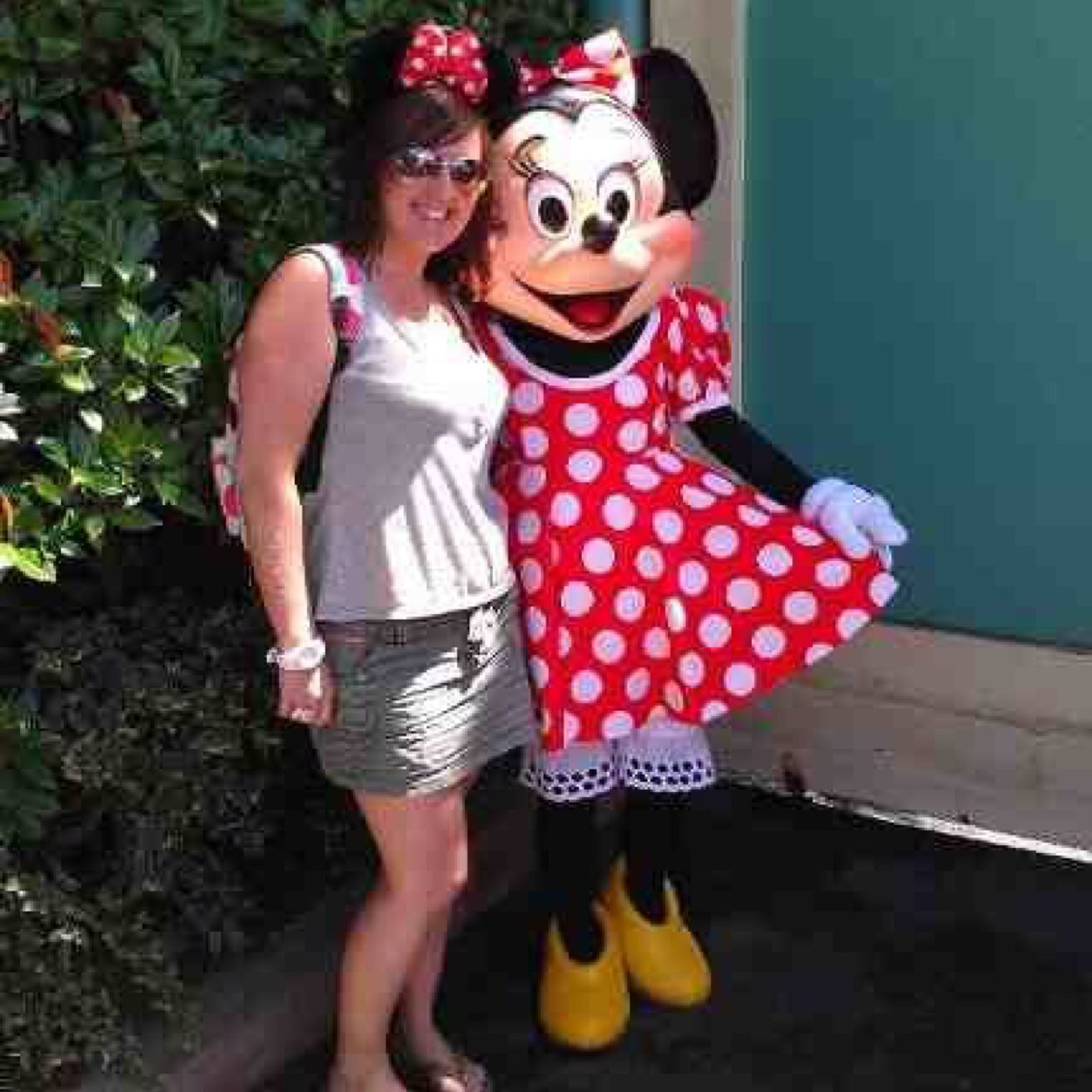 Living the life of a disney fanatic, musicals nerd, sparkle obsessed and shoe lover wife and mummy...and i'm ok