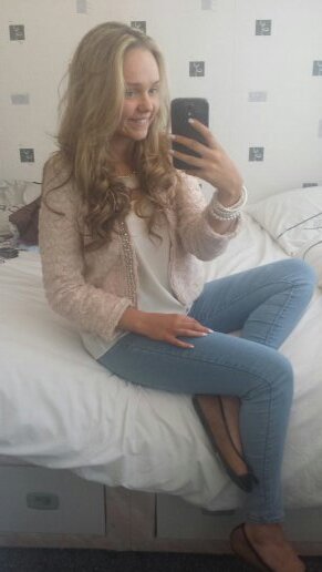 24.01.12- RIP mummy♥ 
'Never let the fear of striking out keep you from playing the game'