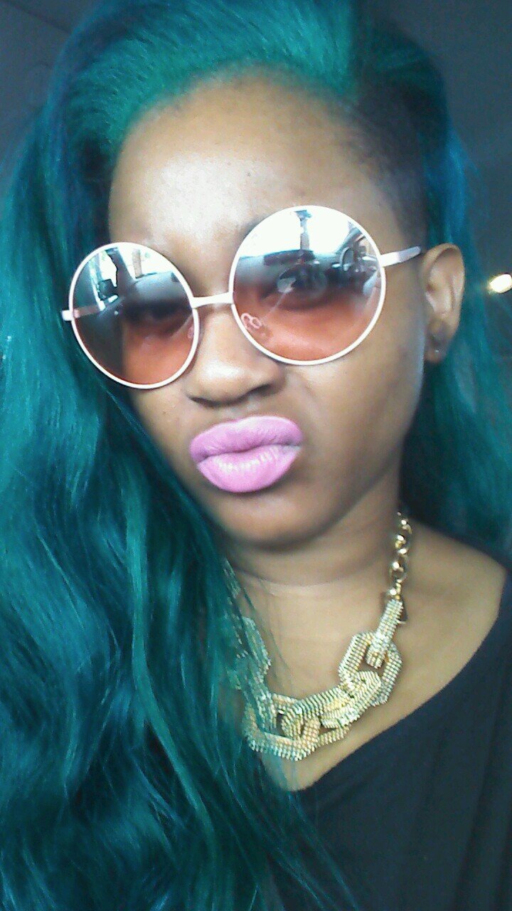 EXTREMELY BLESSED IM ON MY GRIND EVERYDAY LIFE AS A HAIR STYLIST IM BOUT MY BUSINESS ALL AROUND SOUTHERN GIRL ♥LIVE LIFE PROCEED PROGRESS ;)