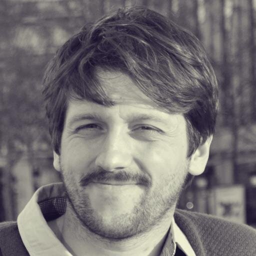 UI / UX Designer, konuşkan, meraklı, koca, baba ve hâlâ çocuk..