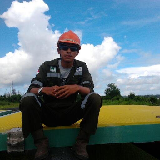 De_ade26's profile picture. Management Trainee -